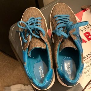 Size 8 Michael Kors Sneakers